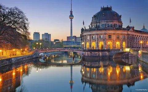 Berlin’de Gezilecek Yerler! Berlin’de Ye Yapılır Ne Yenir?